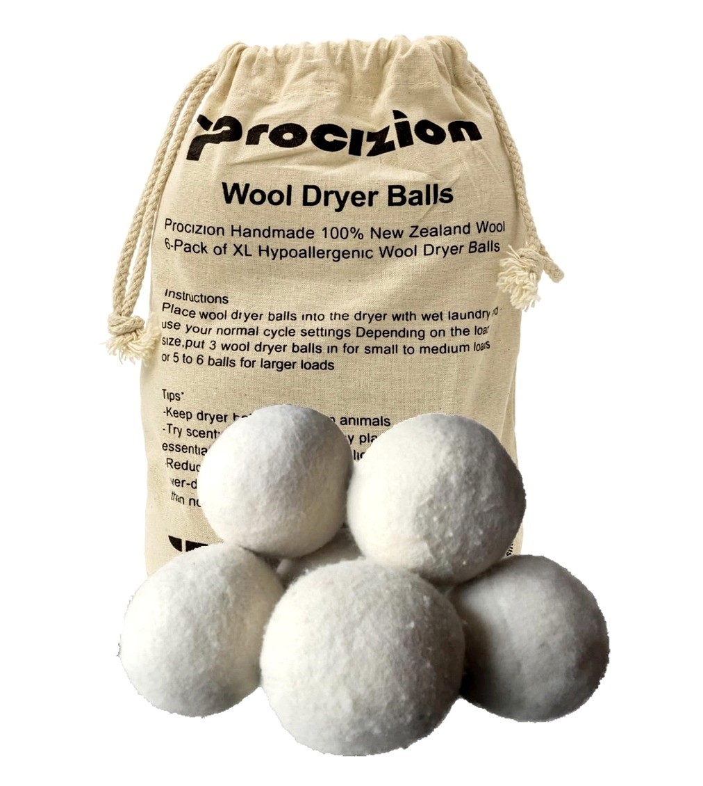 Wool dryer balls product shot